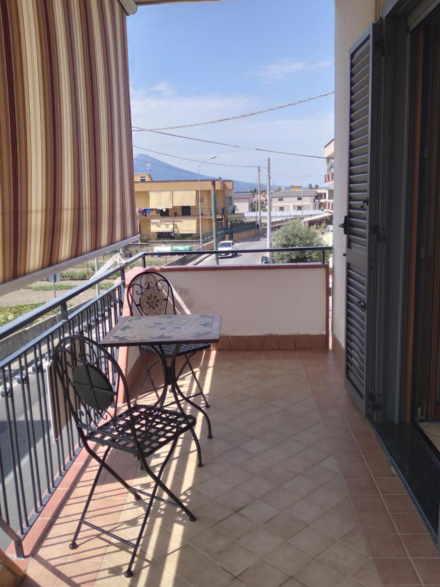 Turisti A Casa Mia Bed & Breakfast Santa Maria La Carita Exterior photo