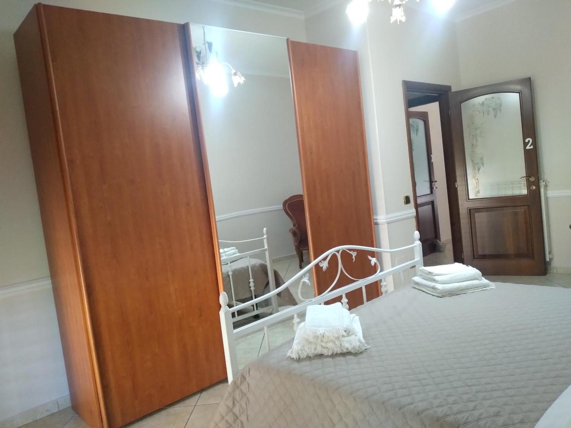 Turisti A Casa Mia Bed & Breakfast Santa Maria La Carita Exterior photo